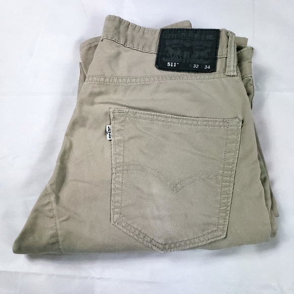 levi's 511 khaki jeans